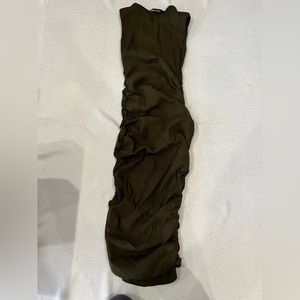 NWT Women’s shoulder pad ruched body con dress by SHEIN